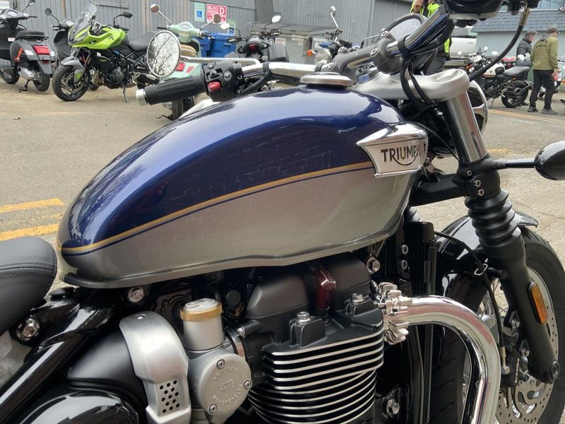 2024 Triumph BONNEVILLE SPEEDMASTER