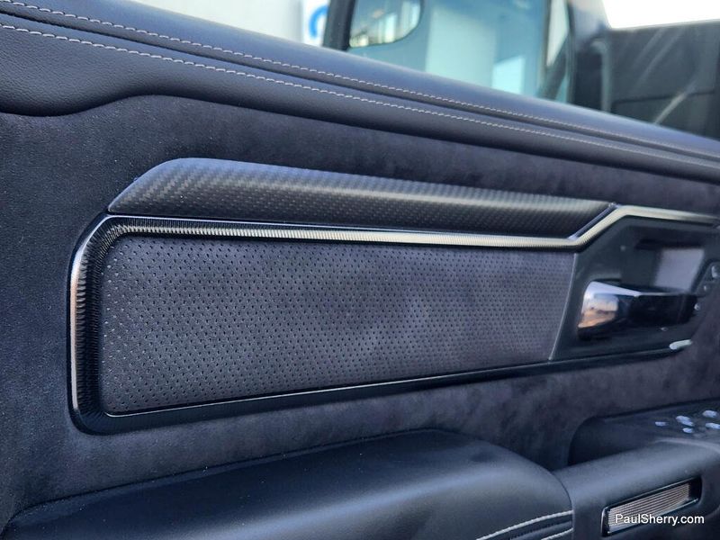 New 2026 RAM 1500 Rho Crew Cab 4x4 5'7' Box