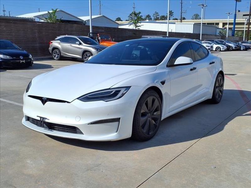 2022 Tesla Model S BaseImage 23