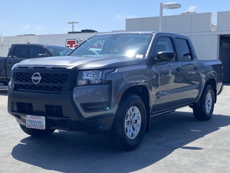 Used 2025 Nissan Frontier SImage 6