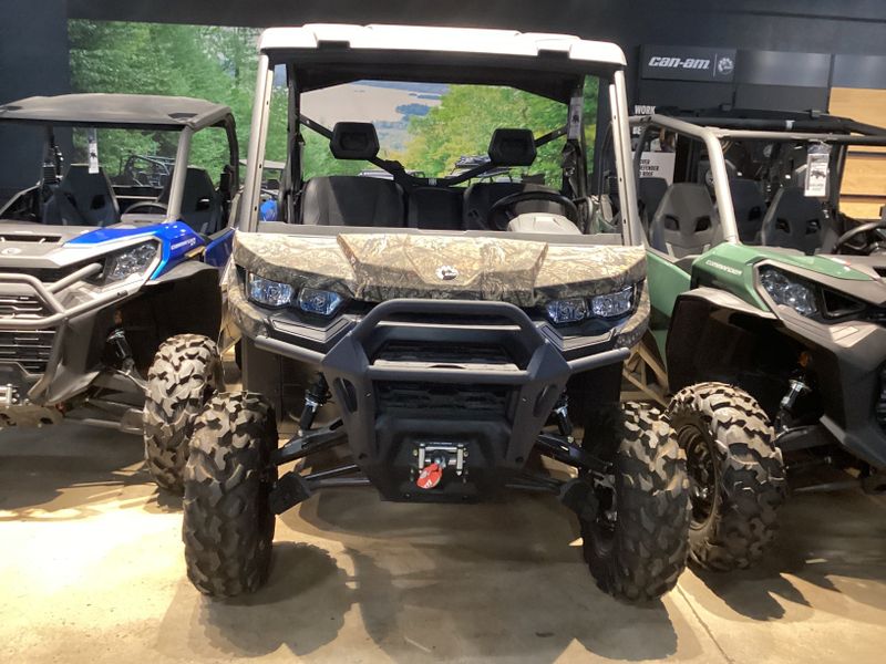 2023 Can-Am DEFENDER XT HD10 MOSSY OAK BREAK UP COUNTRY CAMOImage 7