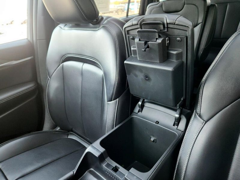 Used 2024 Jeep Grand Cherokee L Limited