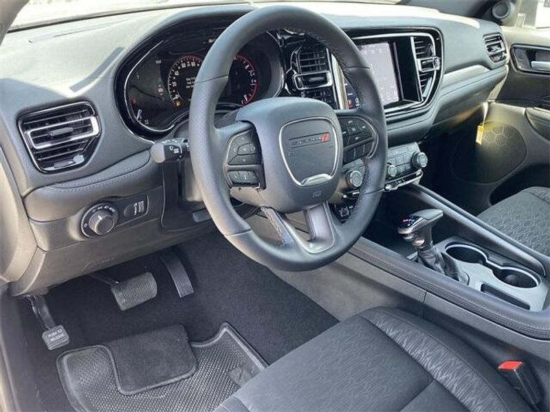 2024 Dodge Durango SXT RwdImage 15