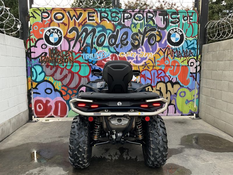 New 2026 Can-Am OUTLANDER MAX LTD 1000R DEMO Image 6
