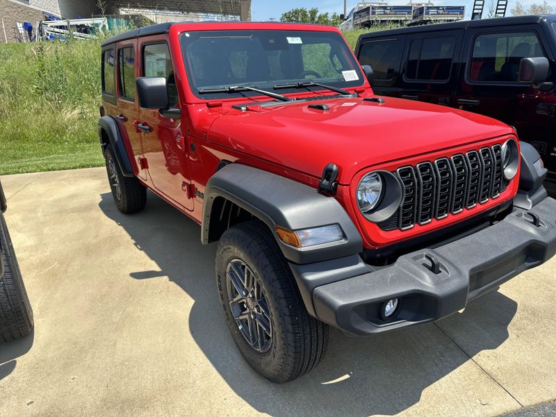 New 2025 Jeep Wrangler 4-door Sport SImage 3
