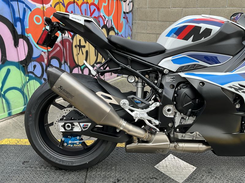 New 2026 BMW M 1000 RR Image 13