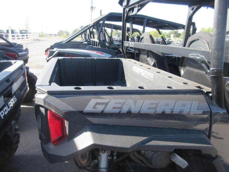 USED 2025 POLARIS GENERAL XP 4 1000 ULTIMATE Image 9