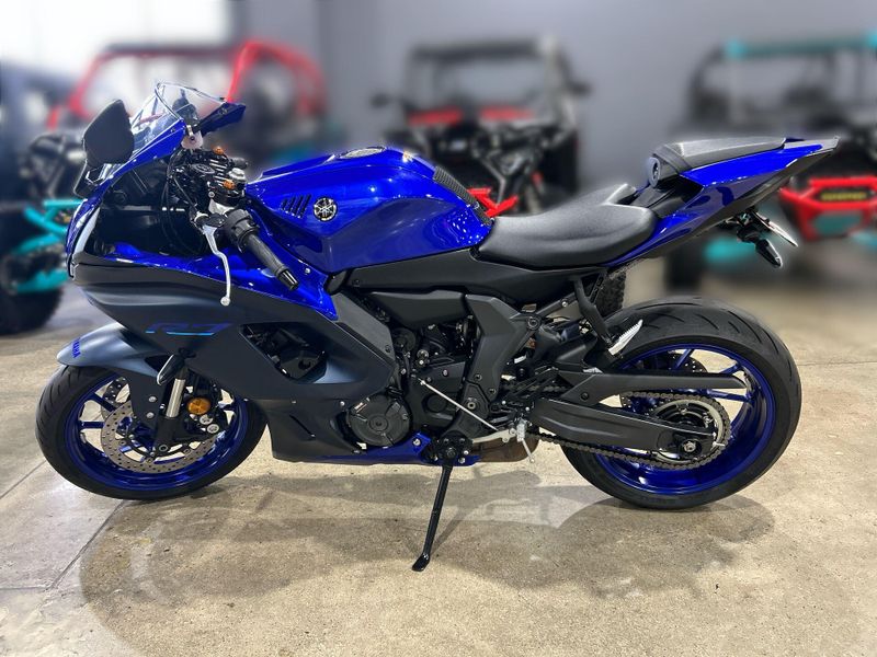 Used 2023 Yamaha YZF-R7 Image 19
