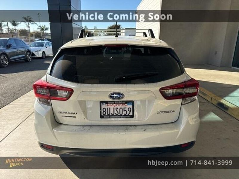 2021 Subaru Impreza BaseImage 6