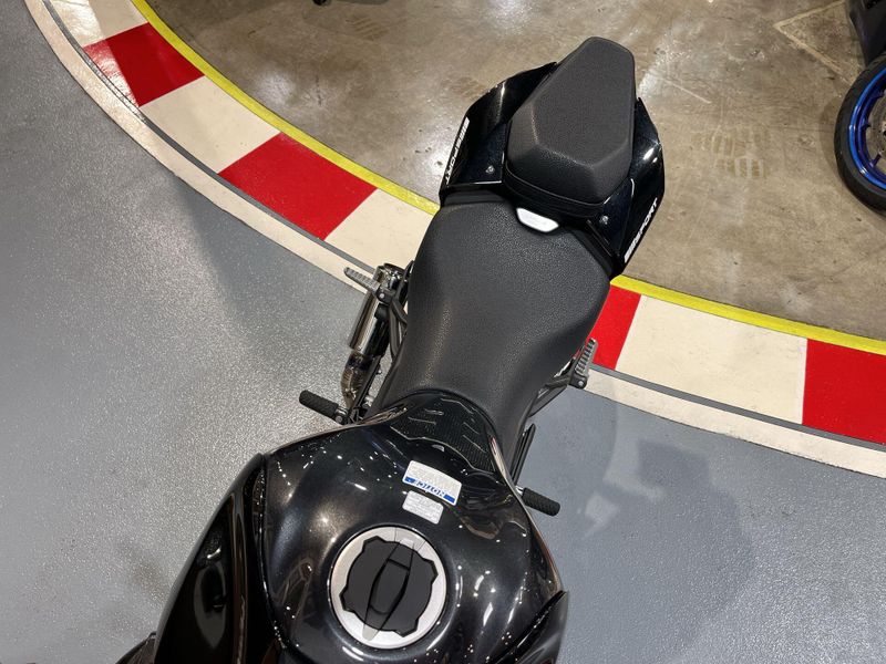Used 2025 Kawasaki Z900 ABS Image 12