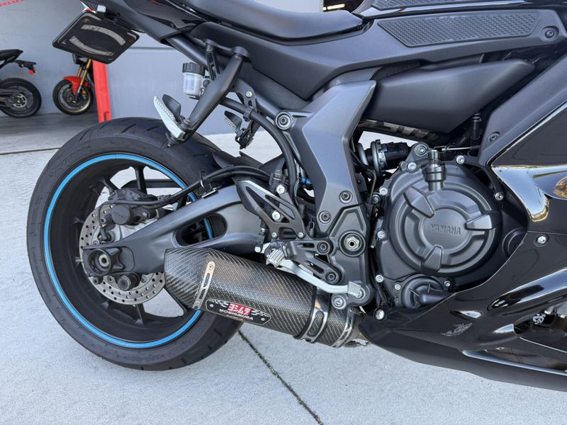 Used 2023 Yamaha YZF R7 Image 5