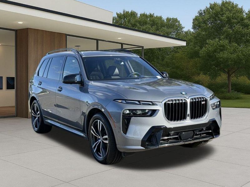 Used 2024 BMW X7 M60iImage 6