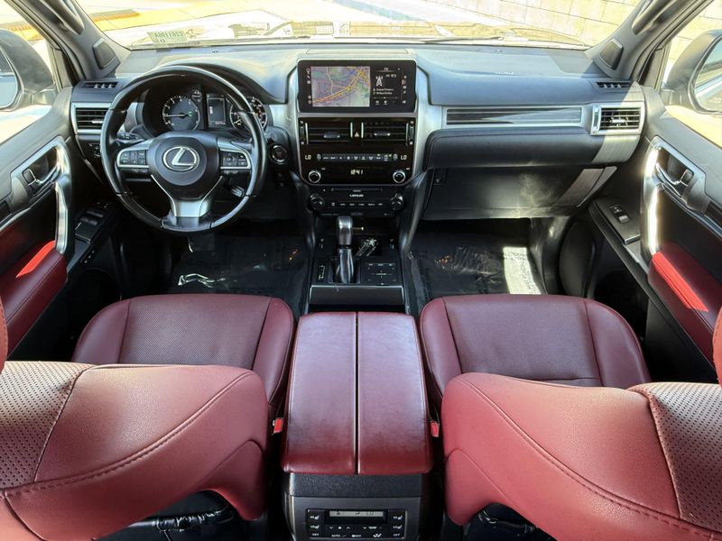 Used 2023 Lexus GX 460 PremiumImage 29