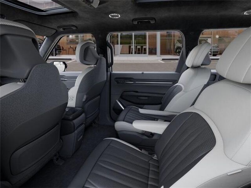 New 2026 Kia EV9 GT-LineImage 18