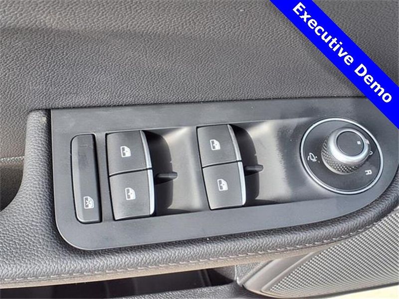 New 2025 Alfa Romeo Giulia VeloceImage 19