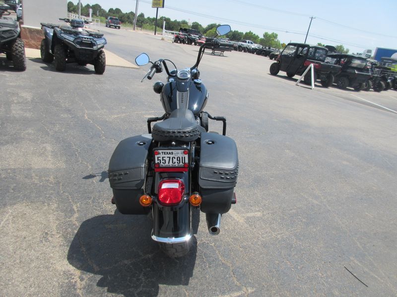 USED 2023 HARLEY SOFTAIL HERITAGE SOFTAIL CLASSIC 114 Image 9
