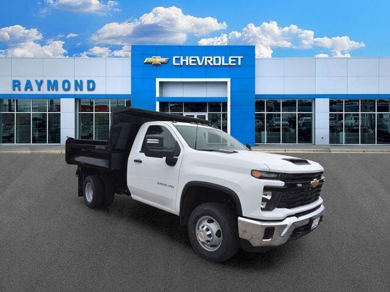 New 2026 Chevrolet Silverado 3500HD Work TruckImage 1
