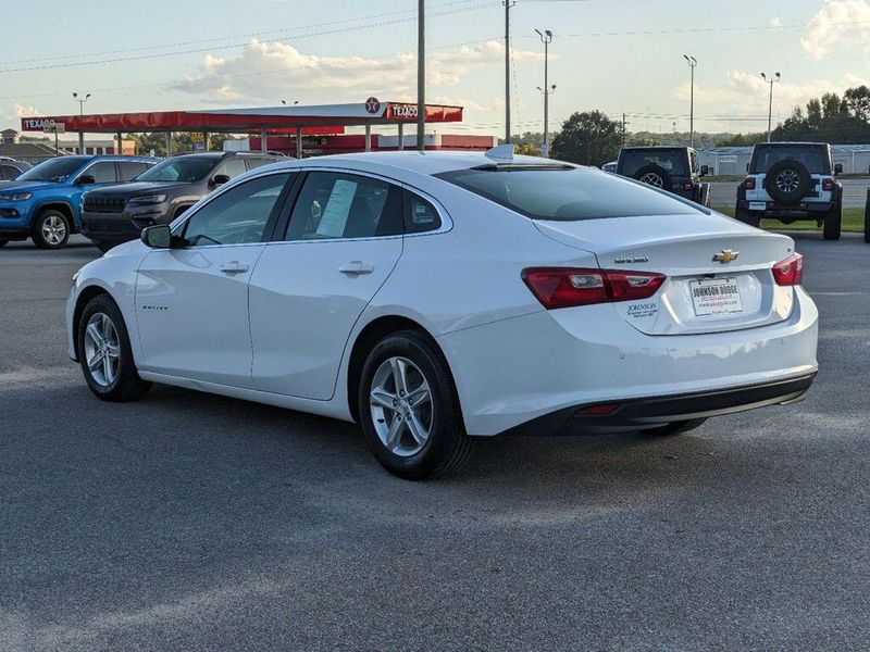 2024 Chevrolet Malibu LTImage 5