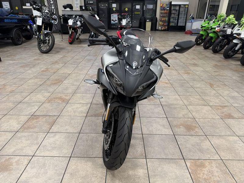 Used 2025 CFMOTO 300SS CF300-5US Image 12