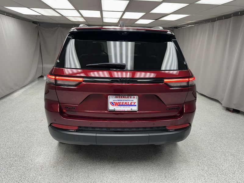 Used 2025 Jeep Grand Cherokee LimitedImage 18