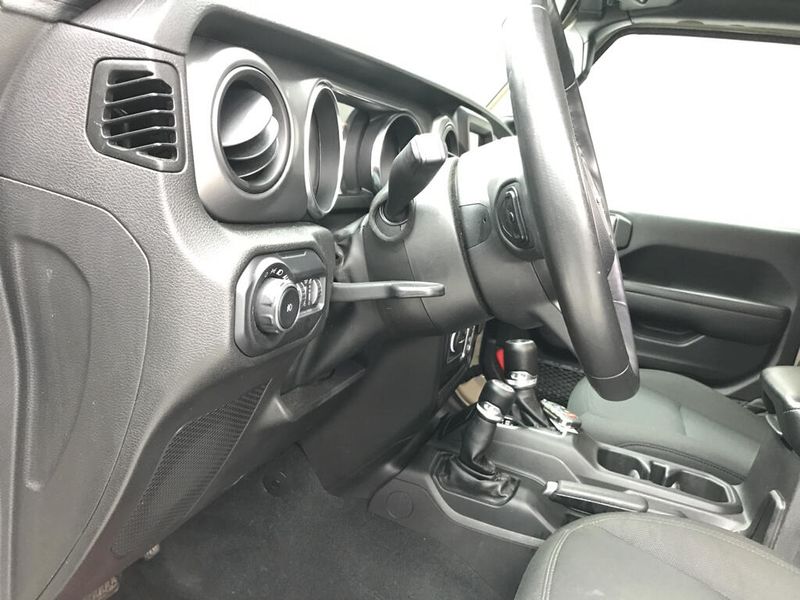 Used 2022 Jeep Wrangler Unlimited WillysImage 19