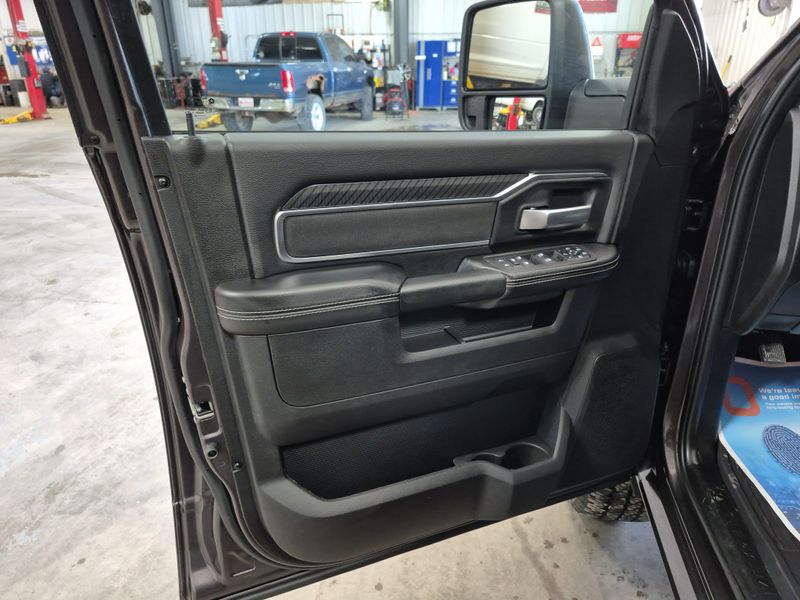 2025 RAM 2500 Big Horn Crew Cab 4x4 6