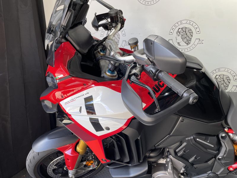 2023 Ducati V4 PIKES PEAK