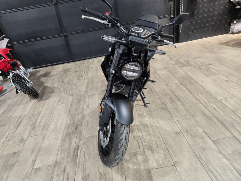 USED 2023 HONDA CB300R ABS Image 8