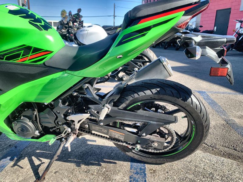 Used 2023 Kawasaki NINJA 400 Image 11