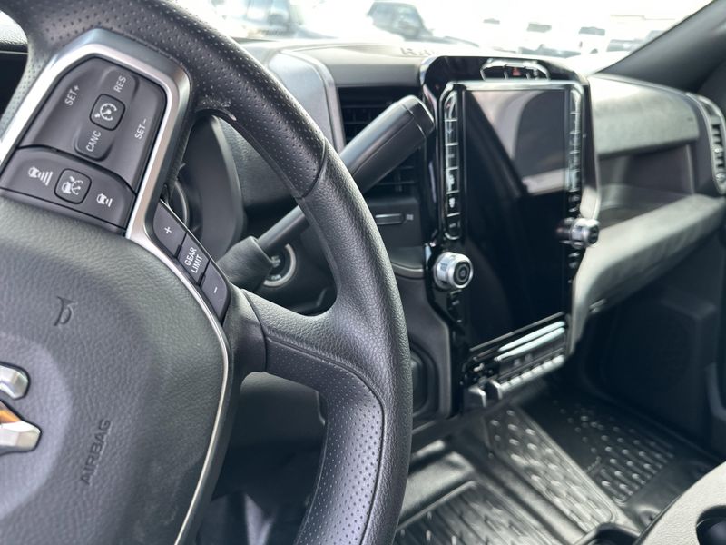 New 2025 RAM 3500 Tradesman Crew Cab Chassis 4x4 60