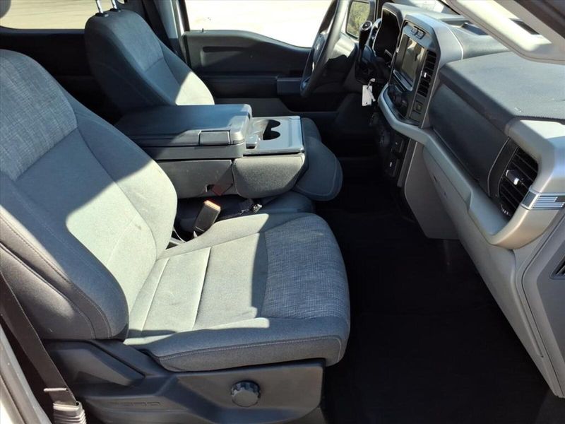 2021 Ford F-150 XLT photo 4