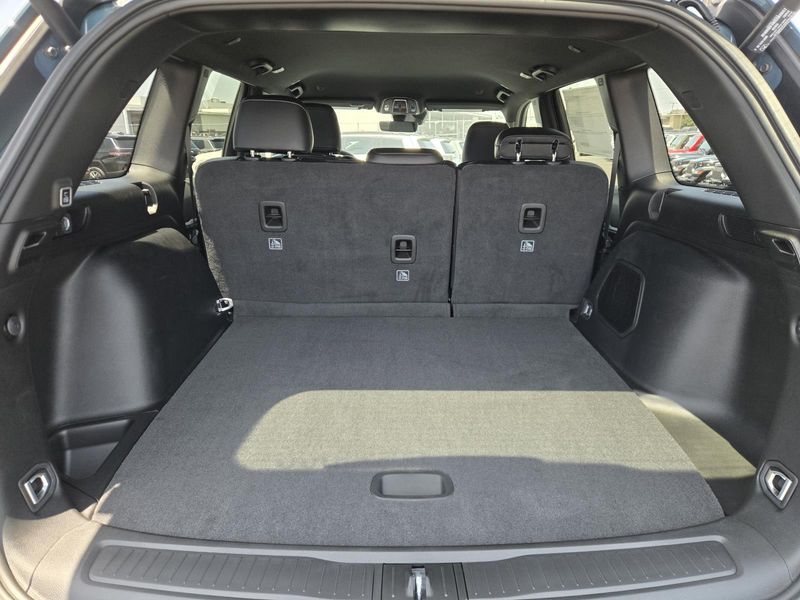 New 2026 Jeep Grand Cherokee Limited 4x2