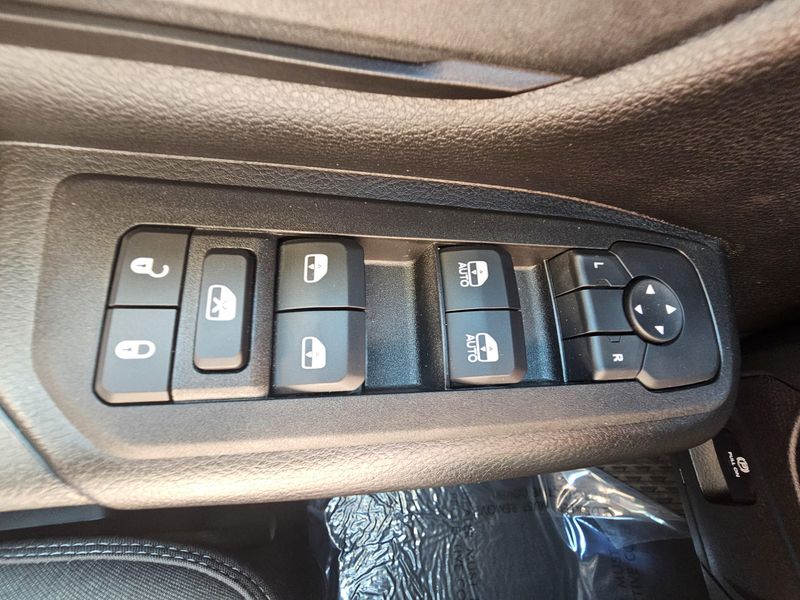 New 2025 RAM 1500 TradesmanImage 16