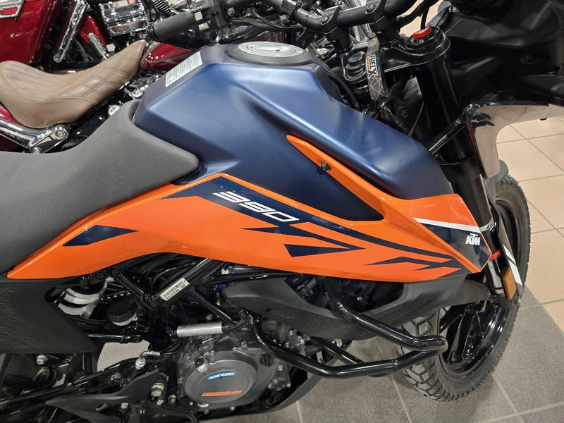 2022 KTM Adventure 390Image 5