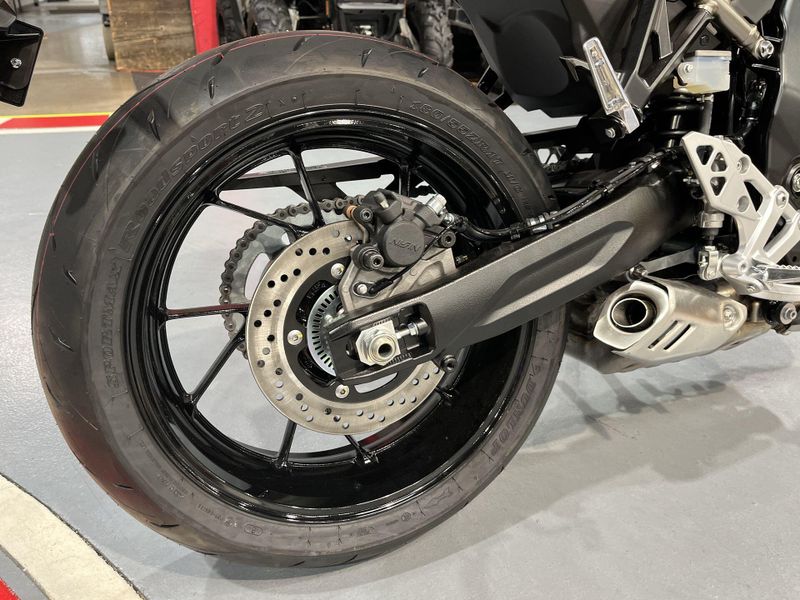 New 2026 Suzuki GSX-8T Image 22