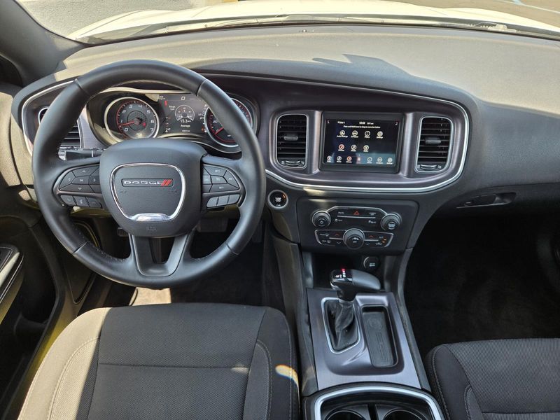 Used 2018 Dodge Charger SXT RWD