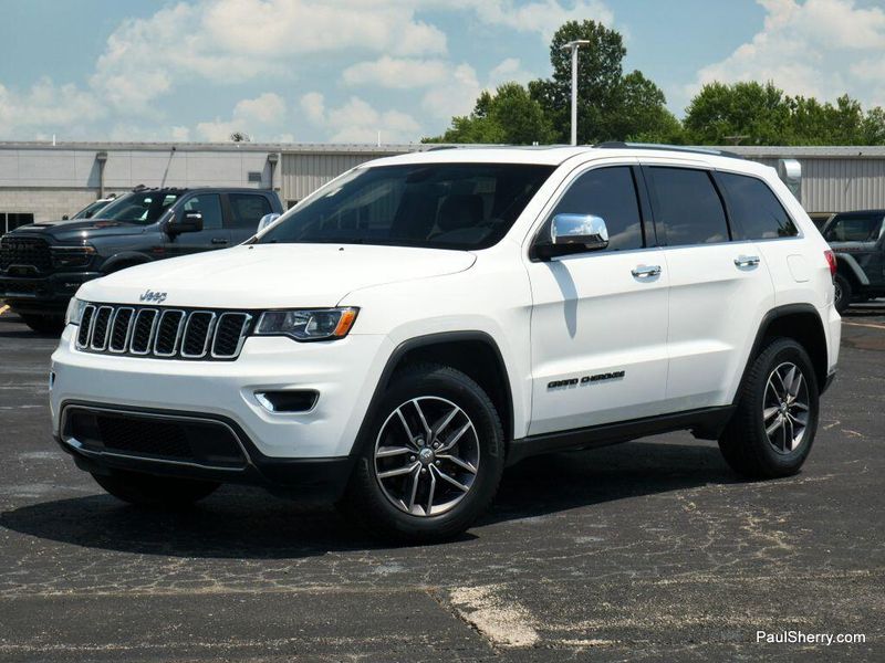 Used 2017 Jeep Grand Cherokee LimitedImage 7