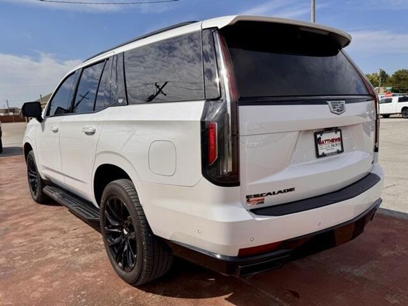 Used 2021 Cadillac Escalade SportImage 7