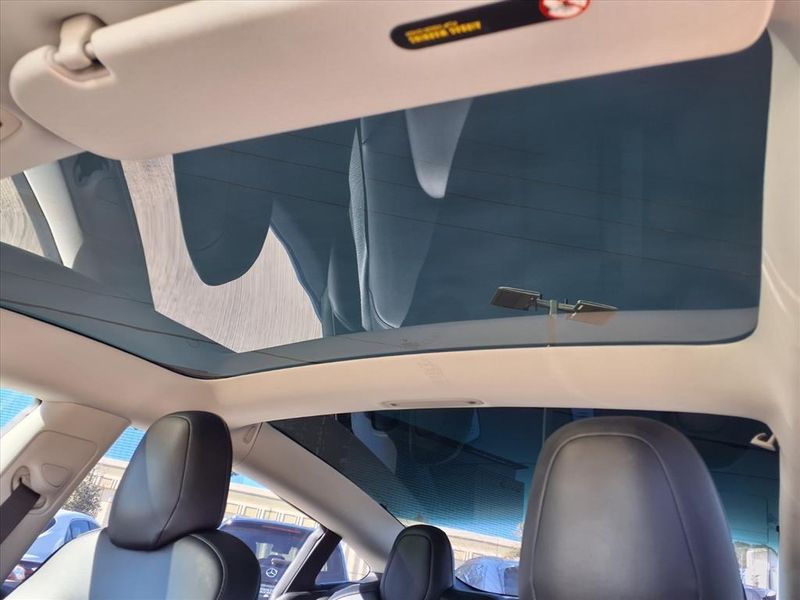 Used 2018 Tesla Model 3 Long RangeImage 25