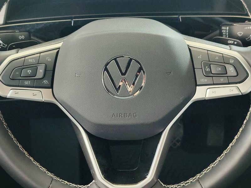 Used 2026 Volkswagen Atlas Cross Sport SE 4-Motion AWDImage 21