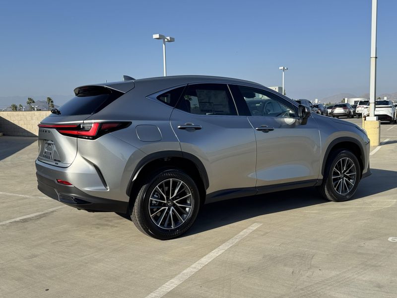 New 2026 Lexus NX 450h+ PremiumImage 11