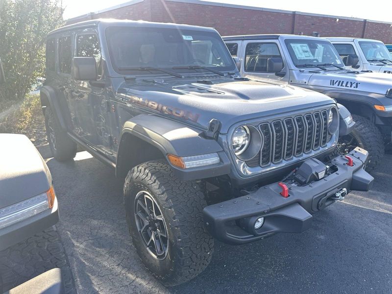 2024 Jeep Wrangler 4-door RubiconImage 3