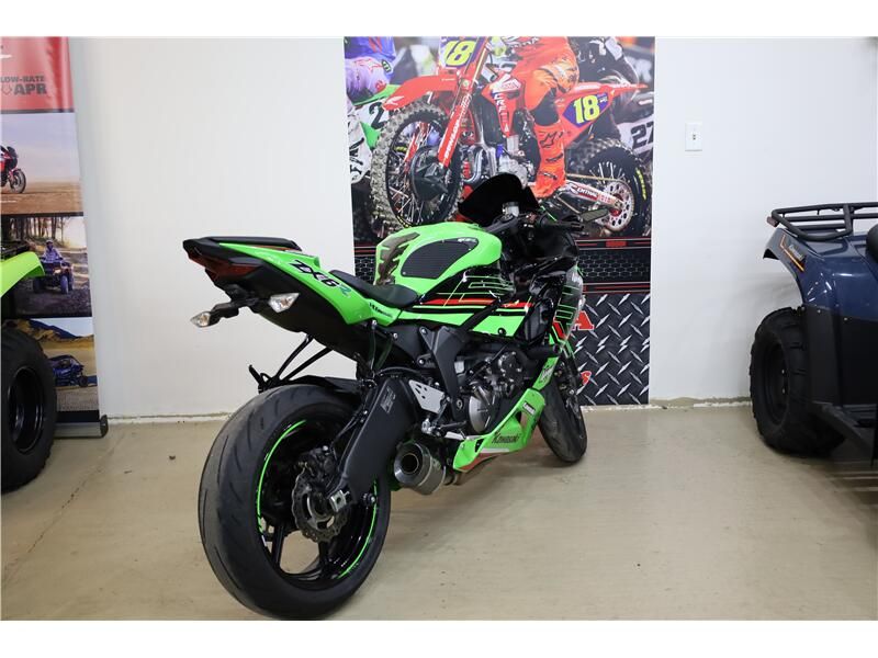 Used 2023 Kawasaki NINJA ZX-6R KRT ABS Image 2