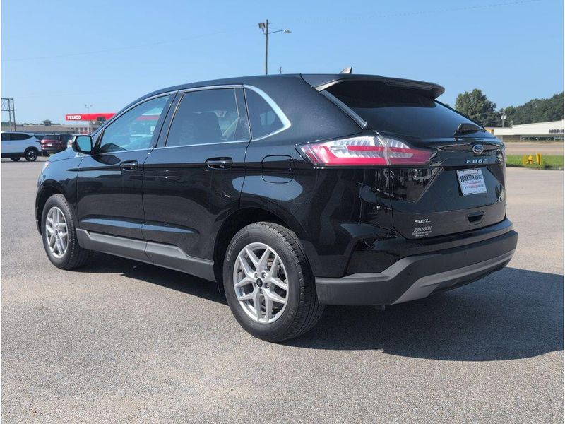 2024 Ford Edge SELImage 3