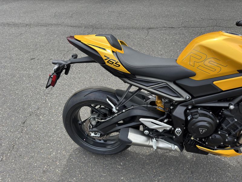 2025 Triumph Street Triple 765 RS - COSMIC YELLOW 