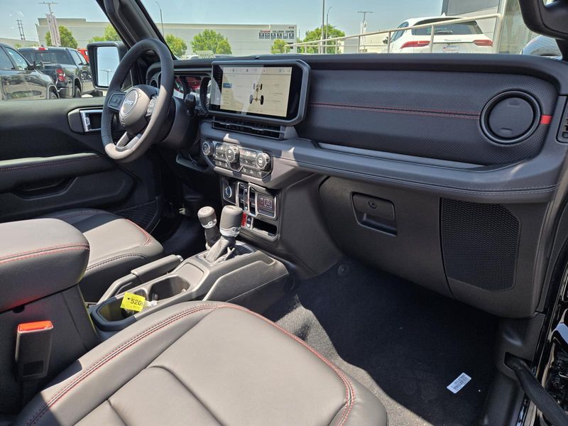 New 2026 Jeep Wrangler 4-door Rubicon X
