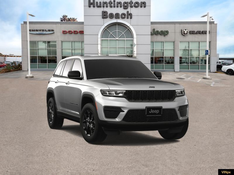 2025 Jeep Grand Cherokee Altitude X 4x2Image 16
