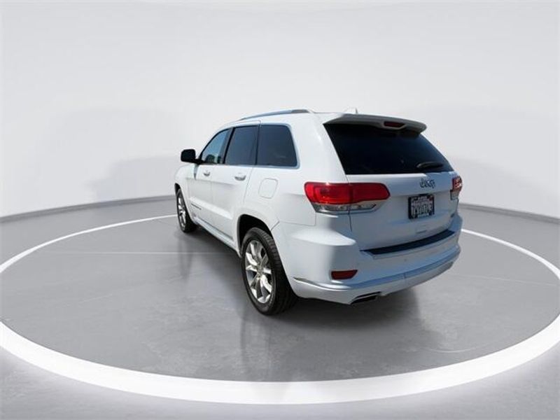 Used 2016 Jeep Grand Cherokee SummitImage 6
