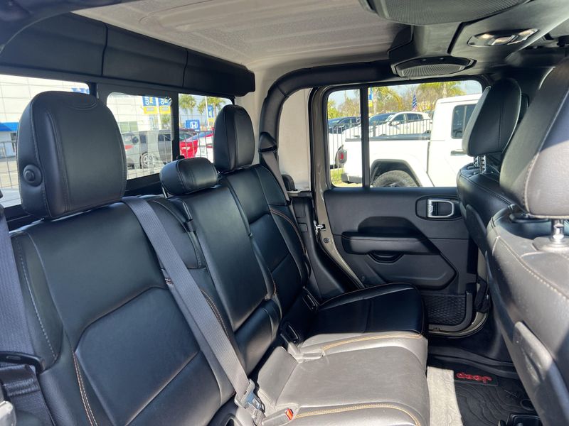 2020 Jeep Gladiator MojaveImage 24