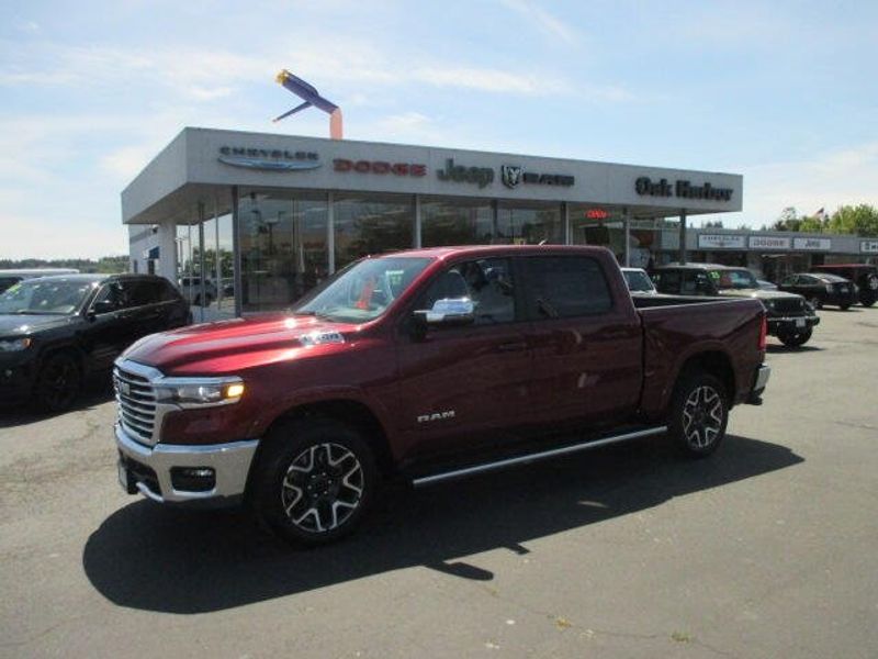2025 RAM 1500 Laramie Crew Cab 4x4 5